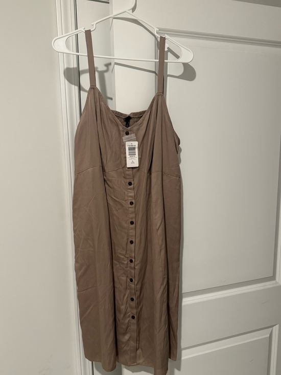 Torrid Dresses & Skirts - Torrid Lightweight Shirt Adjustable Spaghetti Strap Dress.